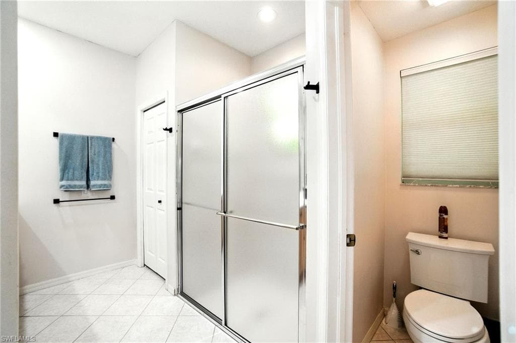 1842 Winding Oaks Way, Naples, FL 34109-21