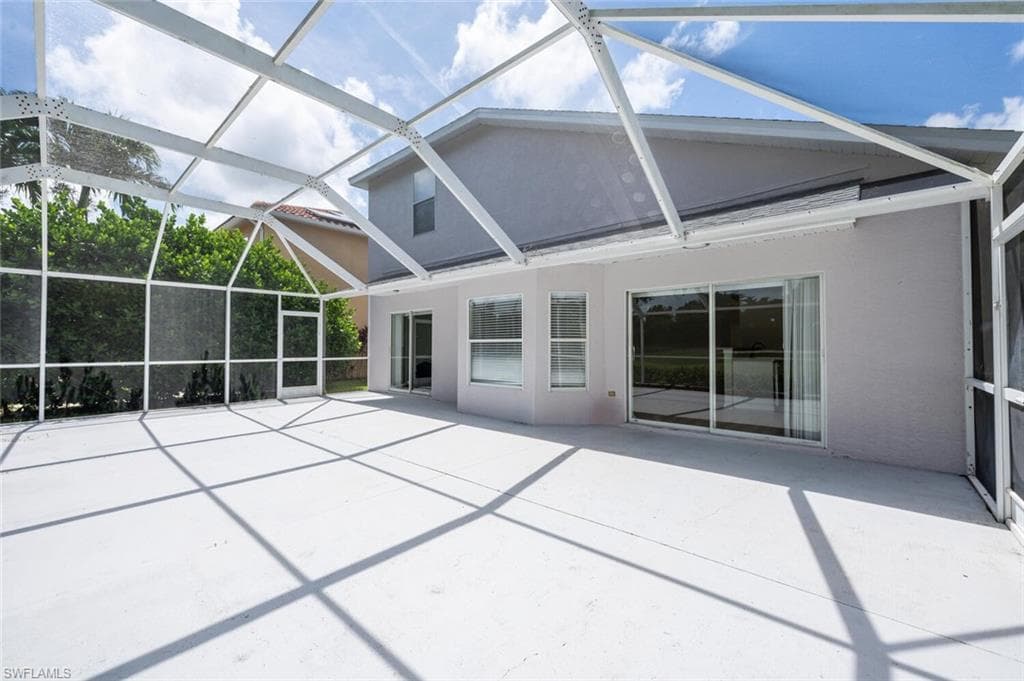 2122 Morning Sun Ln, Naples, FL 34119-30