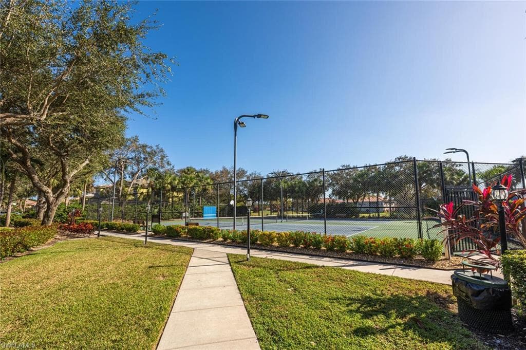 2122 Morning Sun Ln, Naples, FL 34119-42