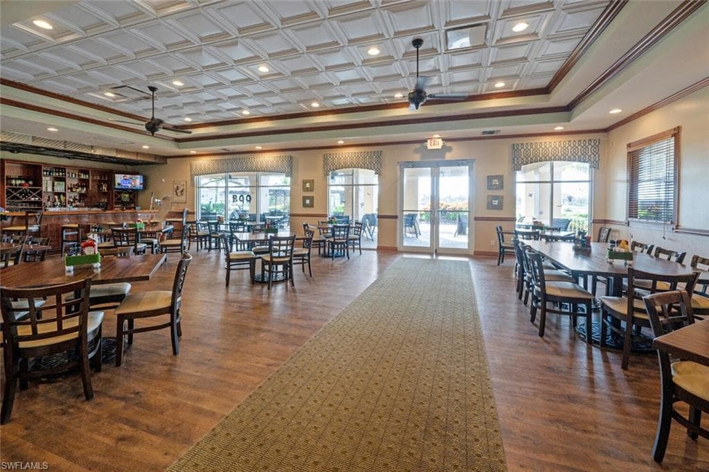 2122 Morning Sun Ln, Naples, FL 34119-45