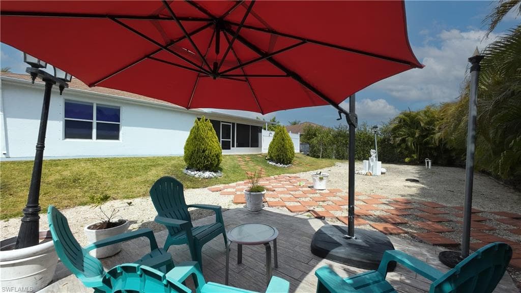 4115 10th St W, Lehigh Acres, FL 33971-15