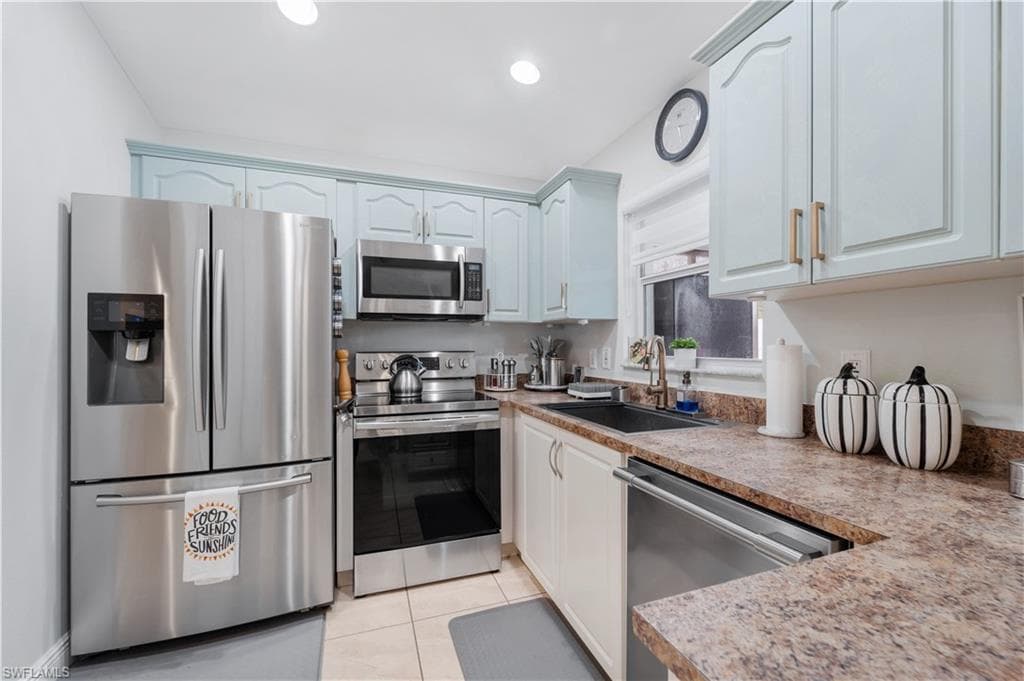 4115 10th St W, Lehigh Acres, FL 33971-8