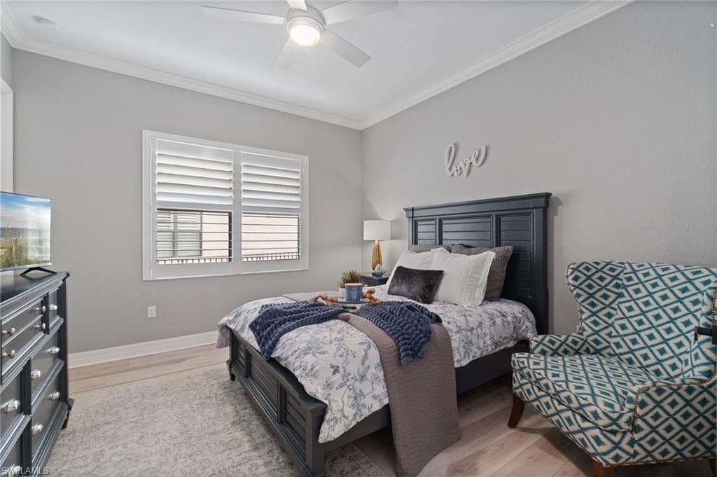 4344 Avalon Ct, Naples, FL 34119-28