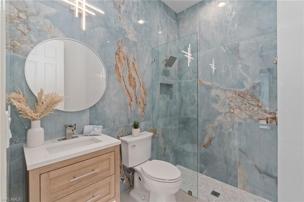 4344 Avalon Ct, Naples, FL 34119-32