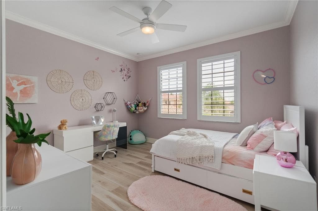 4344 Avalon Ct, Naples, FL 34119-40