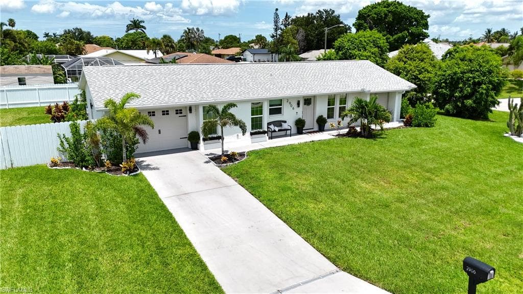2906 10th Ave, Cape Coral, FL 33904-2