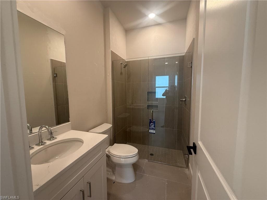 8705 Driftwood Dr, Naples, FL 34114-11