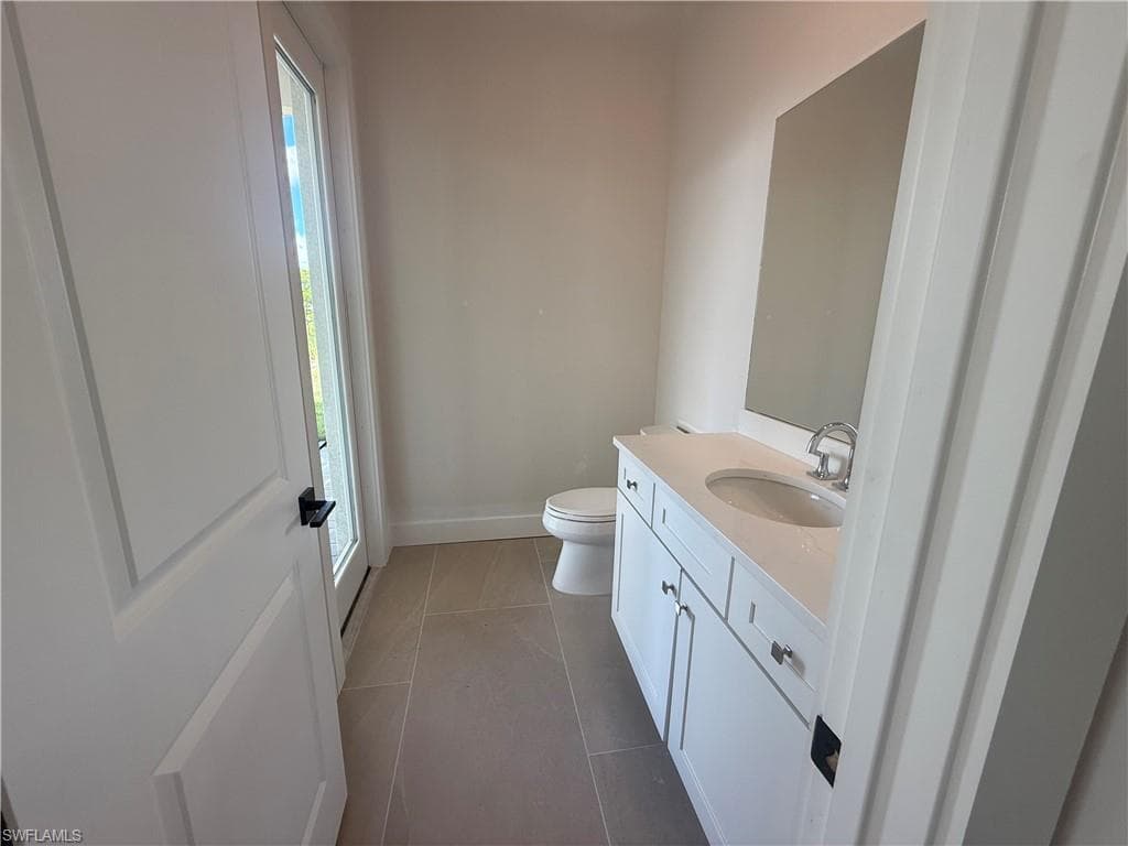 8705 Driftwood Dr, Naples, FL 34114-15