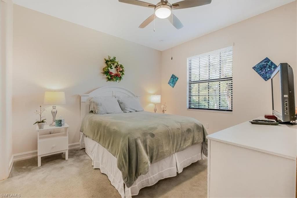 9163 Delano St 10002, Naples, FL 34113-14