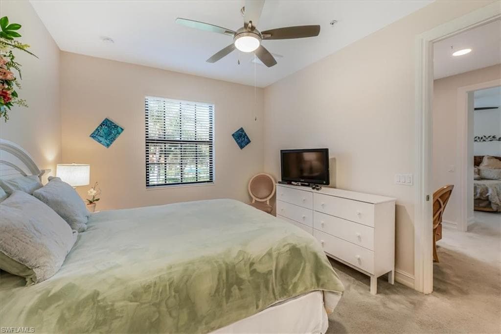 9163 Delano St 10002, Naples, FL 34113-15