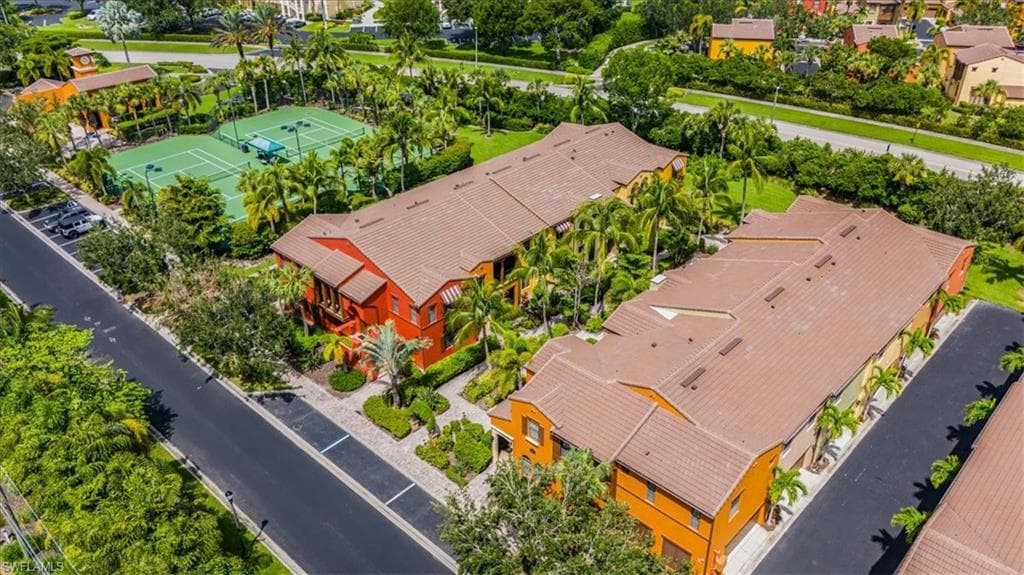 9163 Delano St 10002, Naples, FL 34113-35