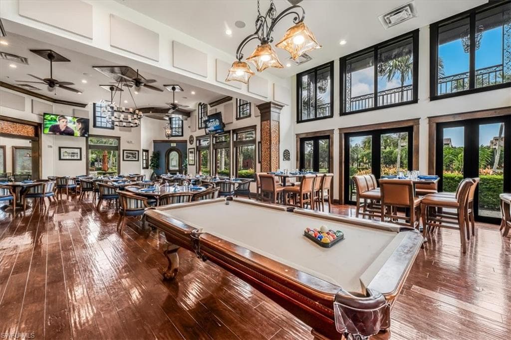 9163 Delano St 10002, Naples, FL 34113-46