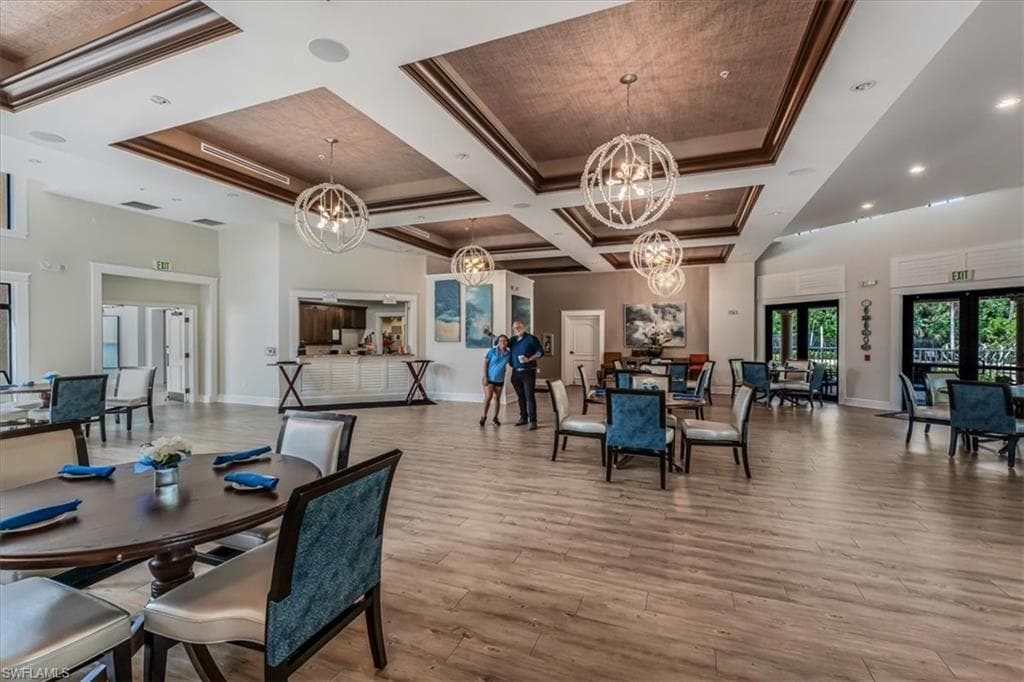 9163 Delano St 10002, Naples, FL 34113-48