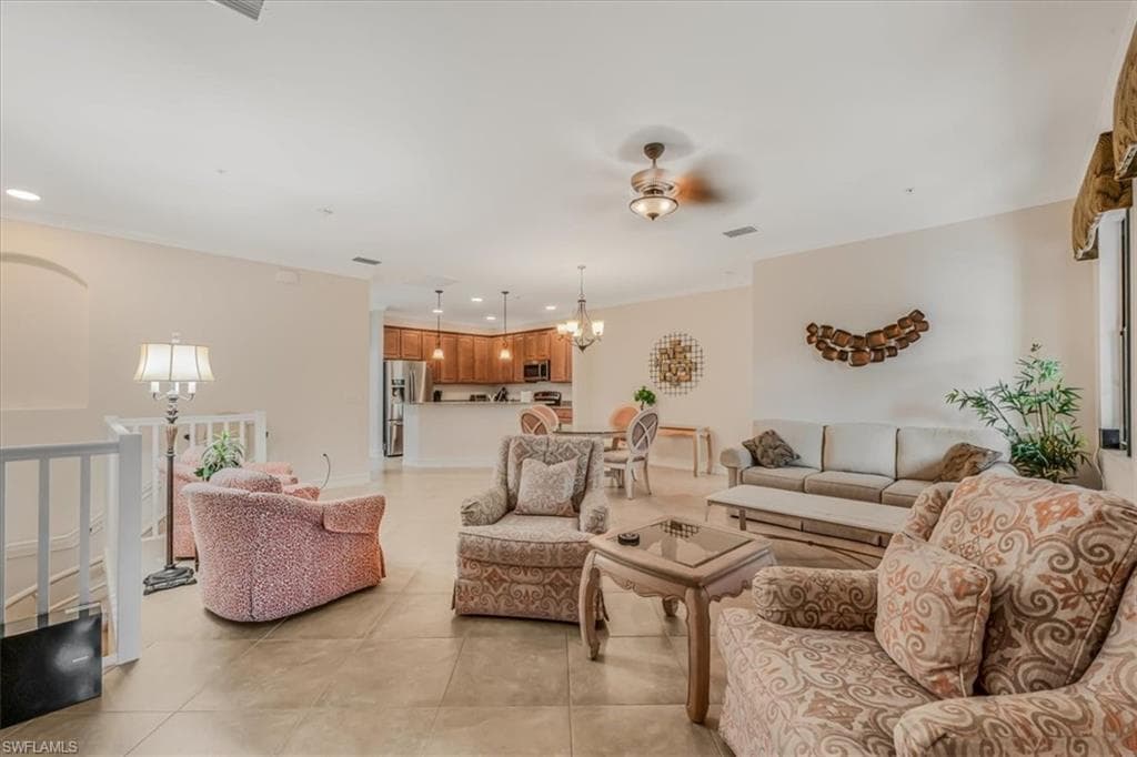 9163 Delano St 10002, Naples, FL 34113-5