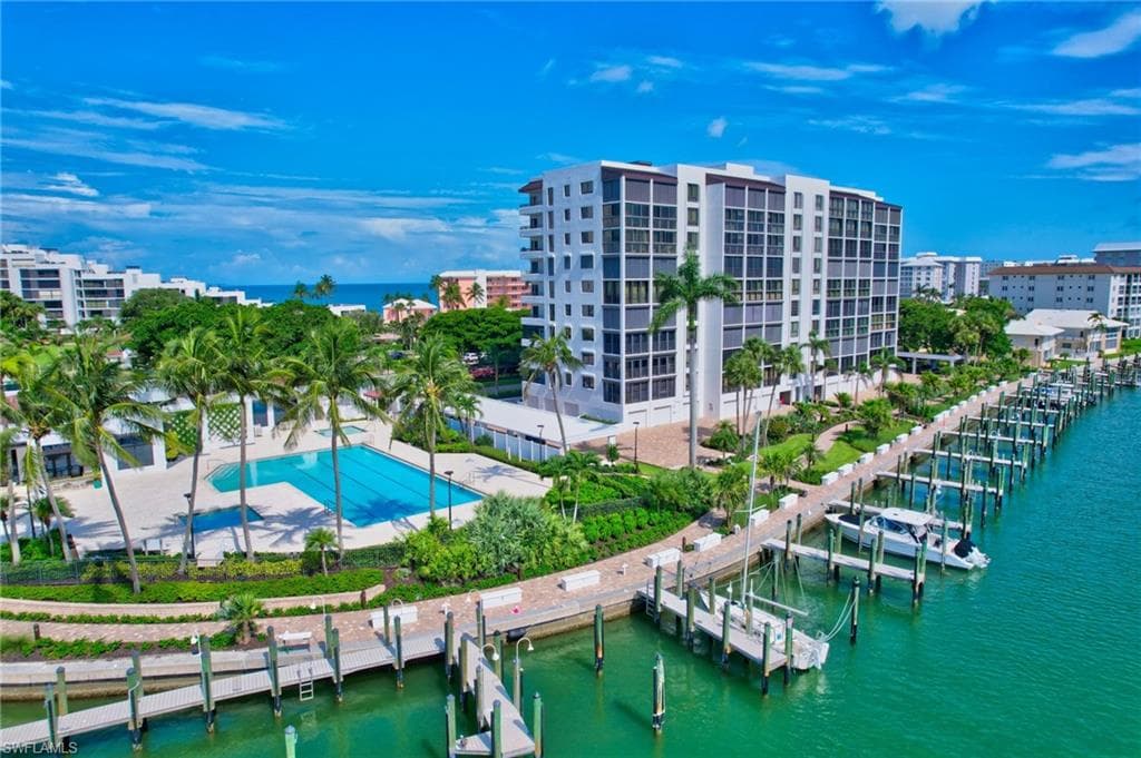 2400 Gulf Shore Blvd N 603, Naples, FL 34103-39