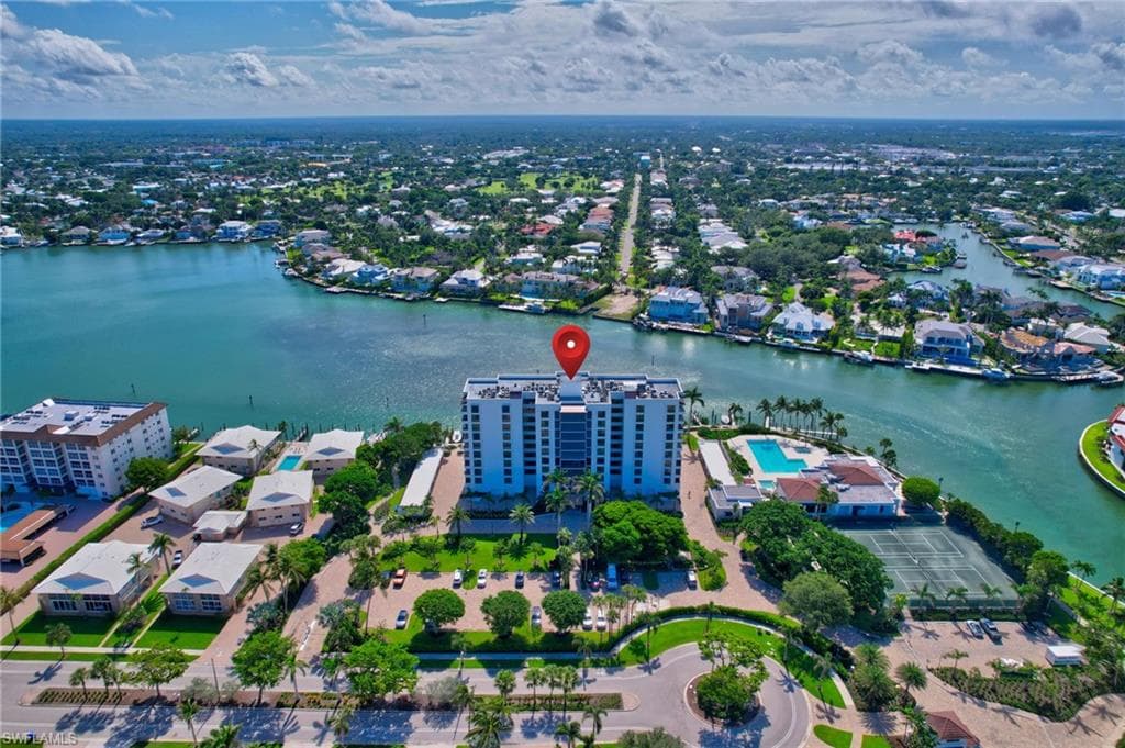 2400 Gulf Shore Blvd N 603, Naples, FL 34103-40