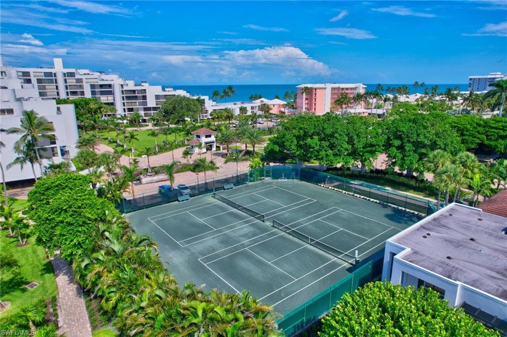 2400 Gulf Shore Blvd N 603, Naples, FL 34103-41