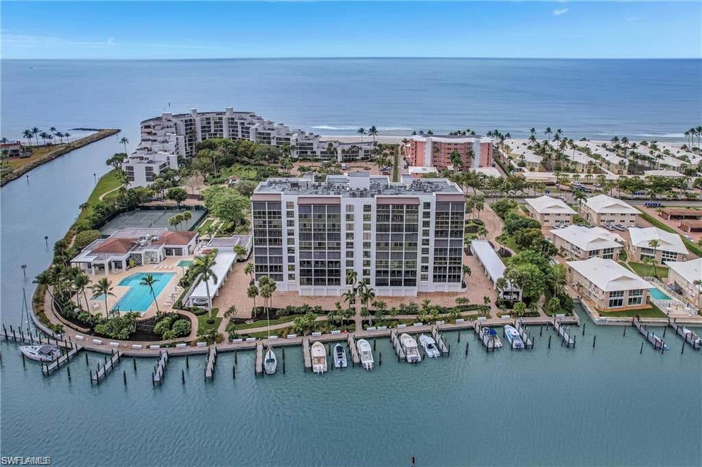 2400 Gulf Shore Blvd N 603, Naples, FL 34103-43