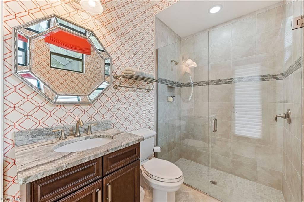 11974 Maidstone Ct, Naples, FL 34120-31