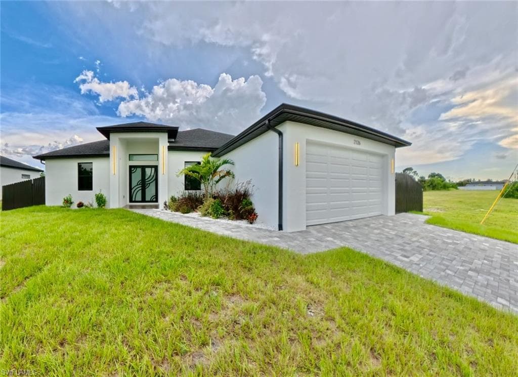 2126 26th St, Cape Coral, FL 33909-3