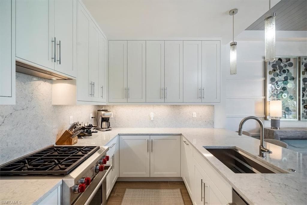 850 Central Ave 206, Naples, fl 34102-13