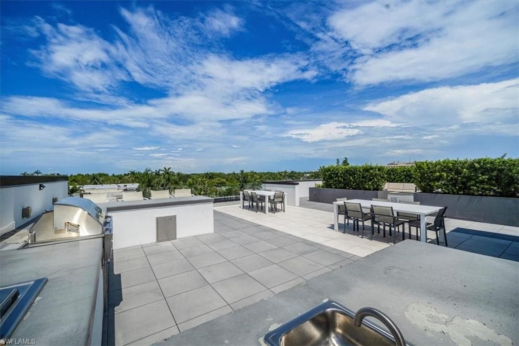 850 Central Ave 206, Naples, fl 34102-35
