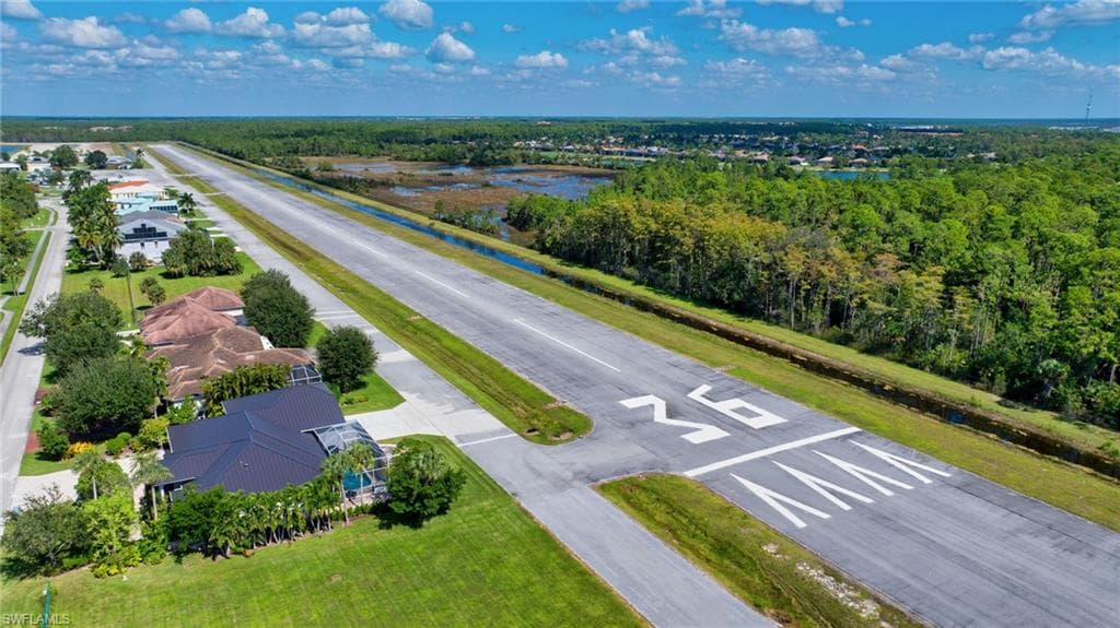 4150 Skyway Dr, Naples, FL 34112-8