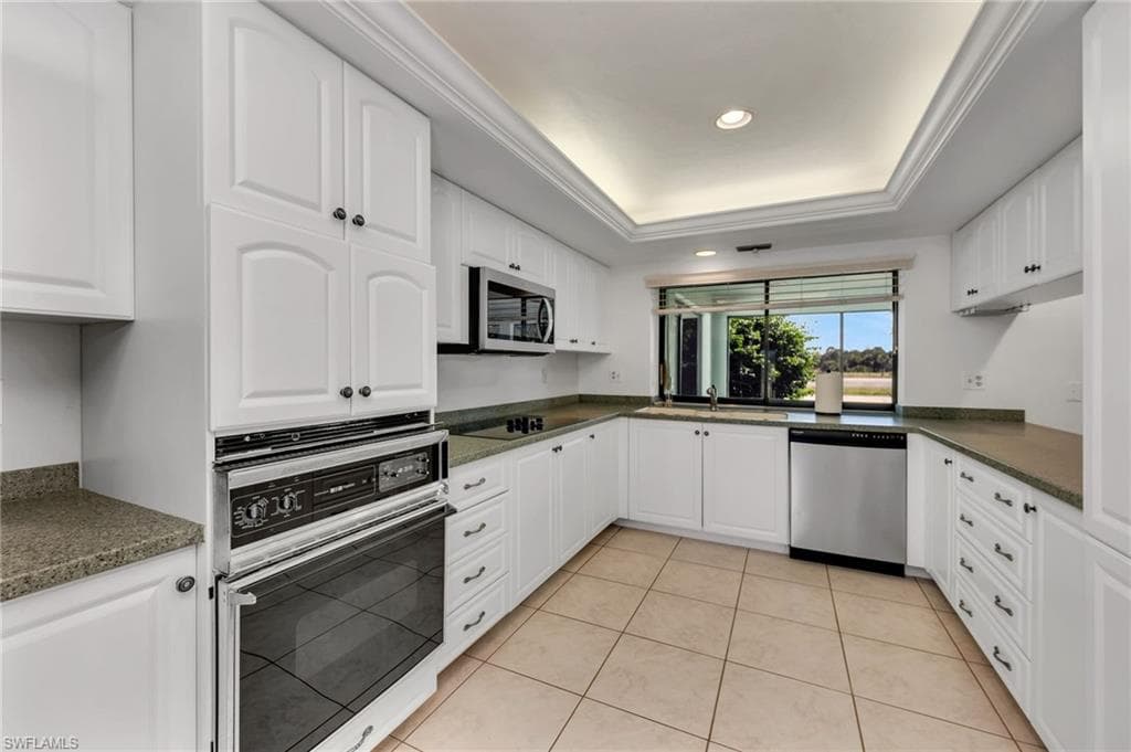 4150 Skyway Dr, Naples, FL 34112-12