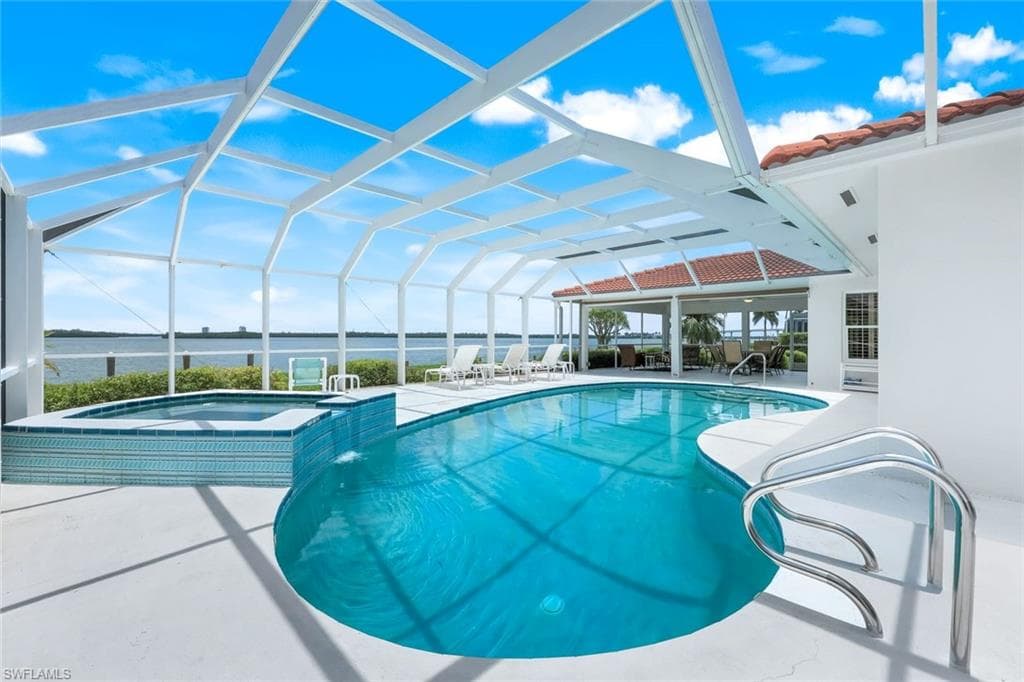 1268 Laurel Ct, Marco Island, FL 34145-13
