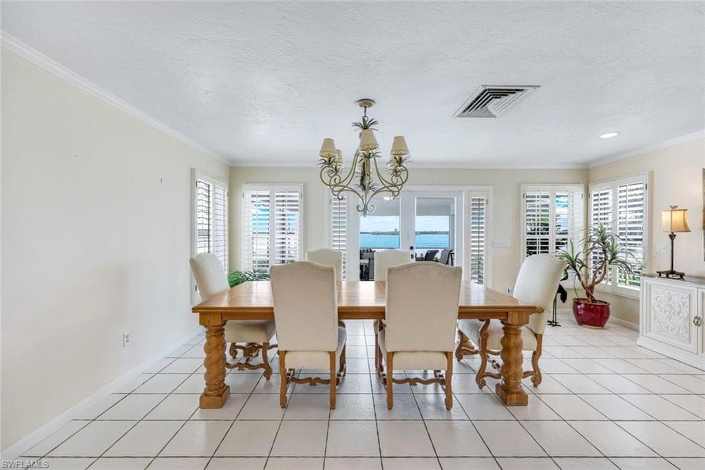 1268 Laurel Ct, Marco Island, FL 34145-22