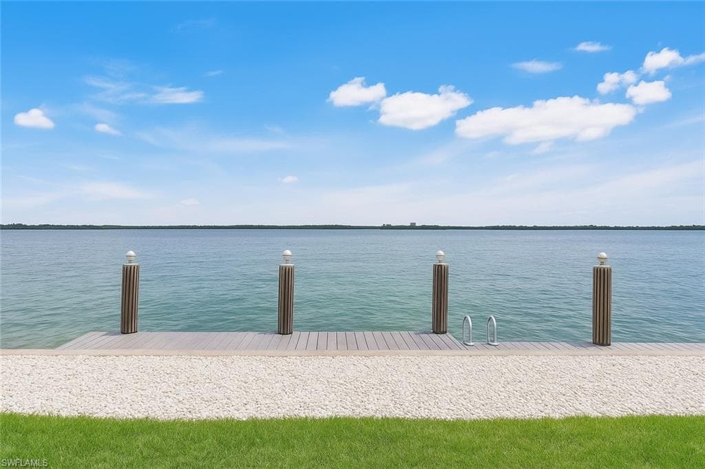 1268 Laurel Ct, Marco Island, FL 34145-5
