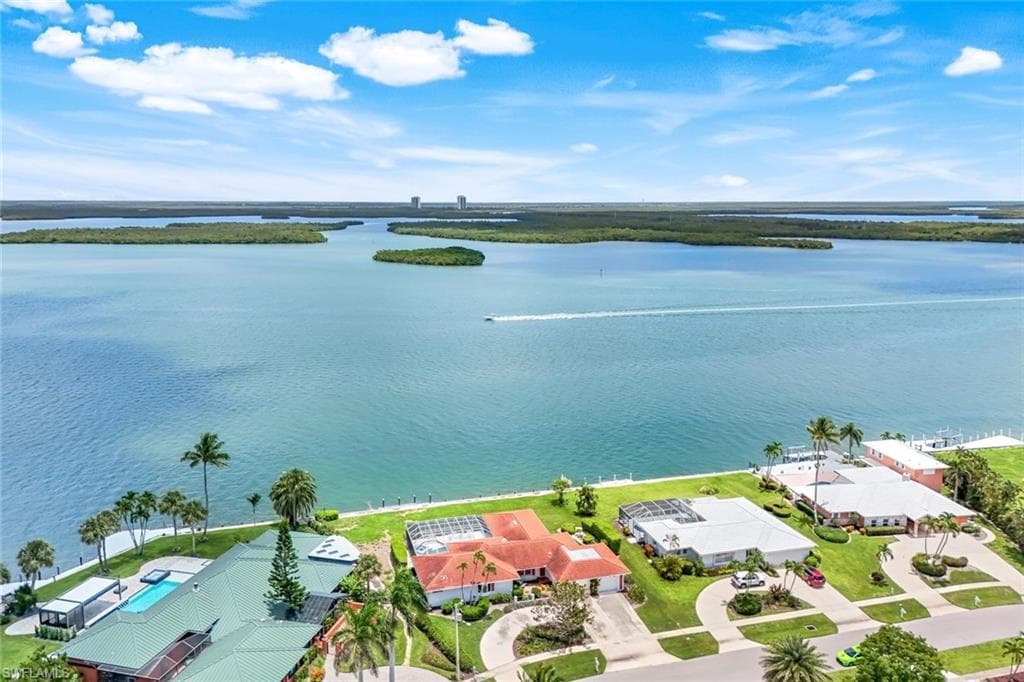 1268 Laurel Ct, Marco Island, FL 34145-6