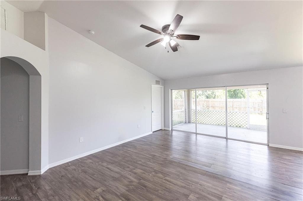2305 26th St, Cape Coral, FL 33909-30