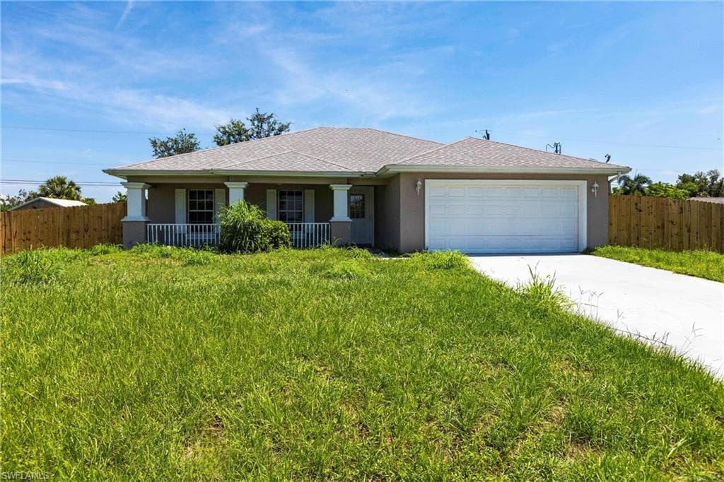 2305 26th St, Cape Coral, FL 33909-35