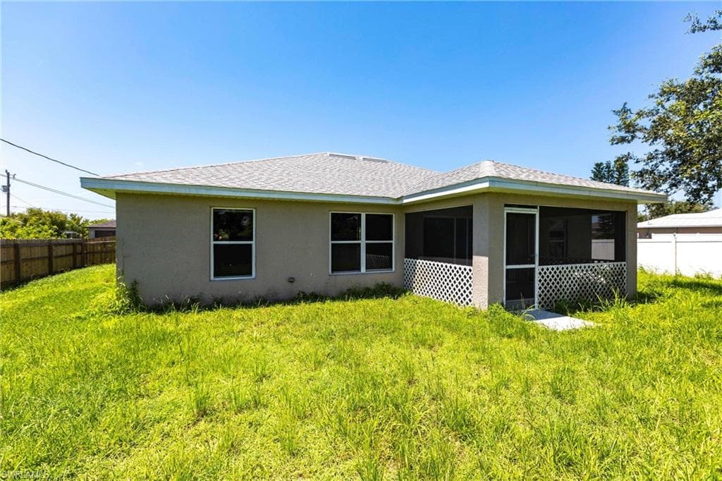 2305 26th St, Cape Coral, FL 33909-3