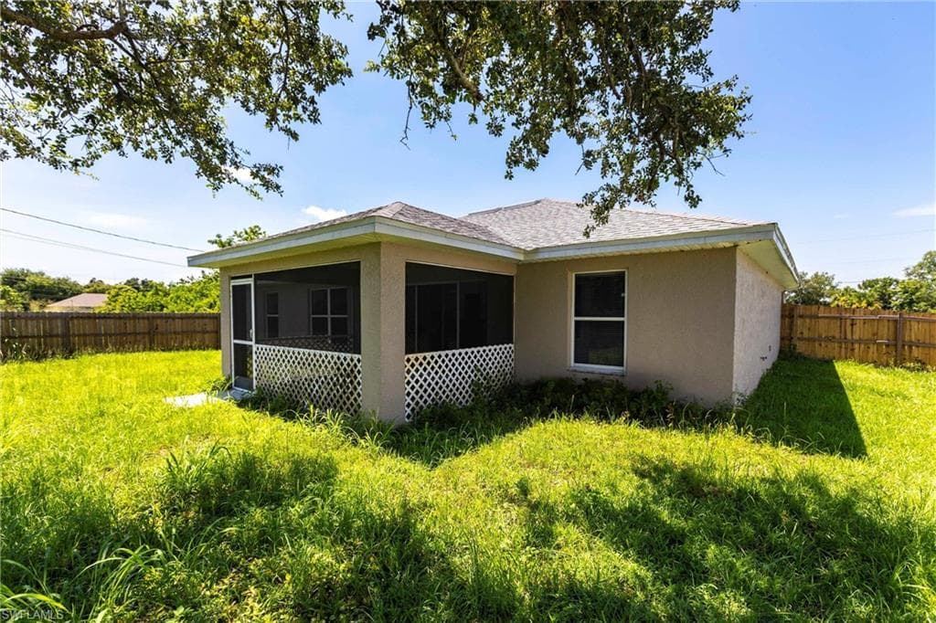2305 26th St, Cape Coral, FL 33909-4