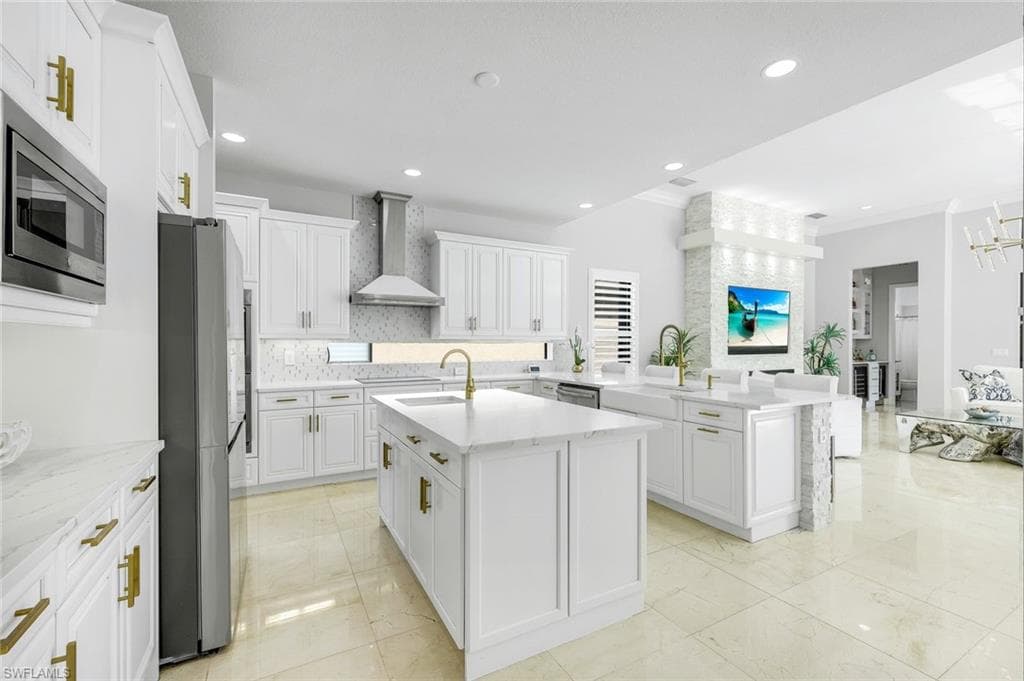 2927 Cinnamon Bay Cir, Naples, FL 34119-12