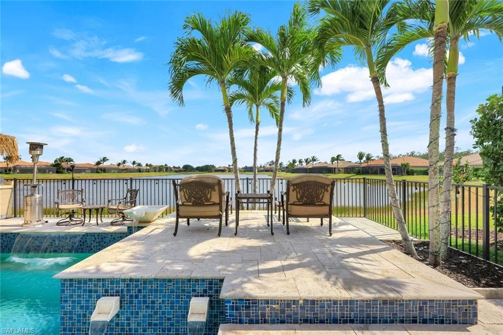 2927 Cinnamon Bay Cir, Naples, FL 34119-44