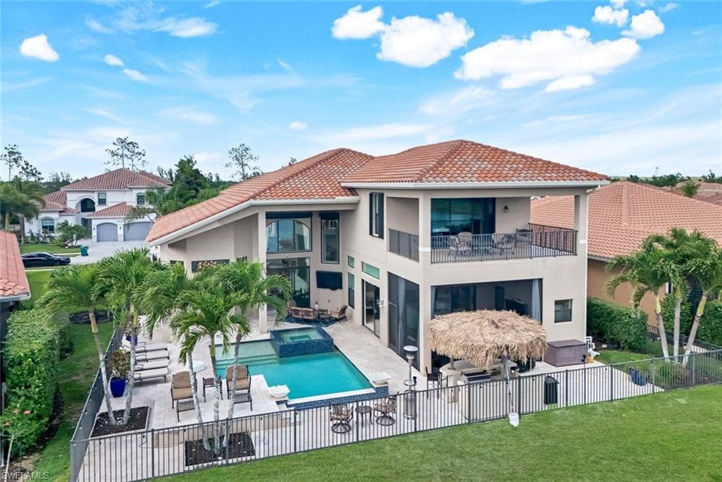 2927 Cinnamon Bay Cir, Naples, FL 34119-49