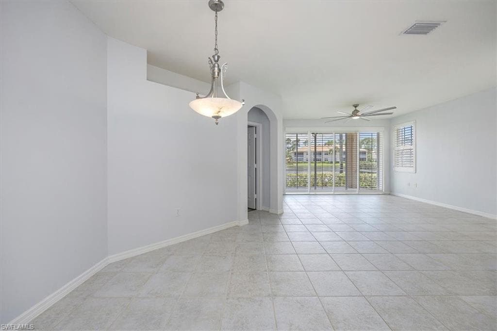 6235 Wilshire Pines Cir 1404, Naples, FL 34109-8