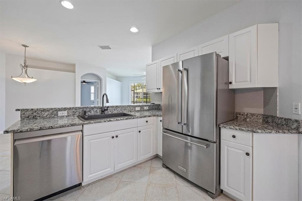 6235 Wilshire Pines Cir 1404, Naples, FL 34109-9