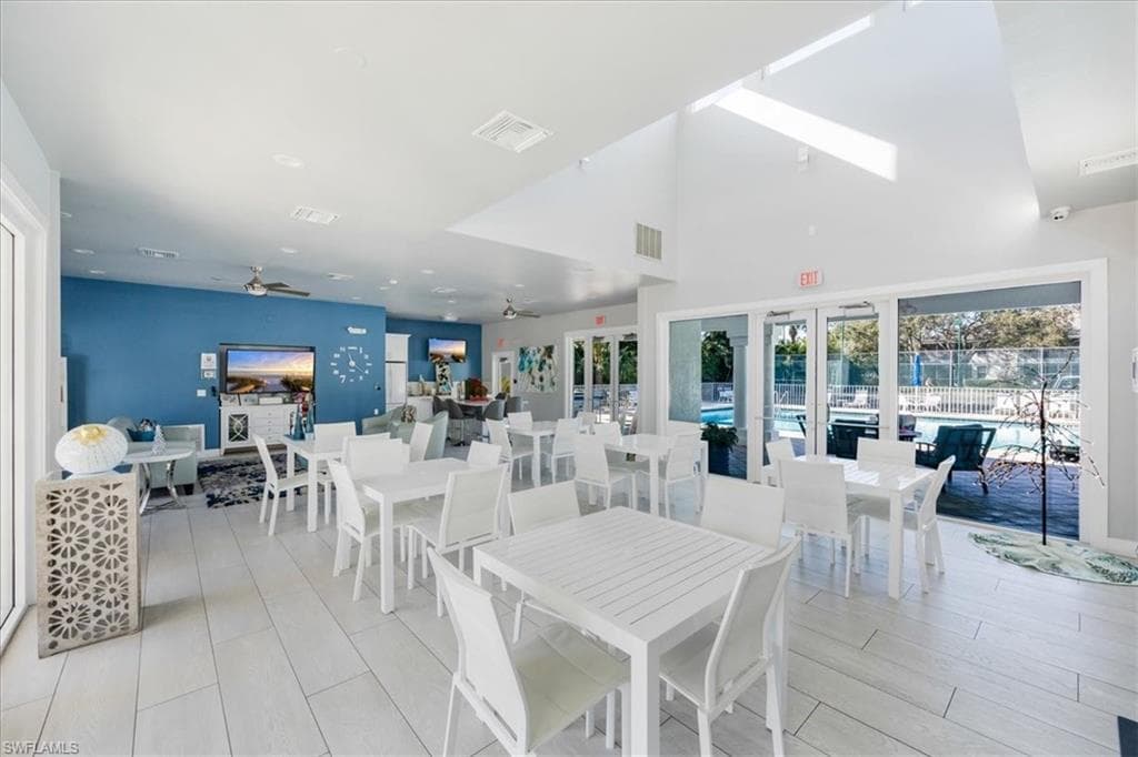 6235 Wilshire Pines Cir 1404, Naples, FL 34109-30