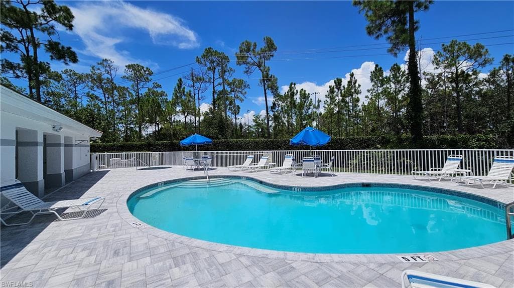 6235 Wilshire Pines Cir 1404, Naples, FL 34109-38