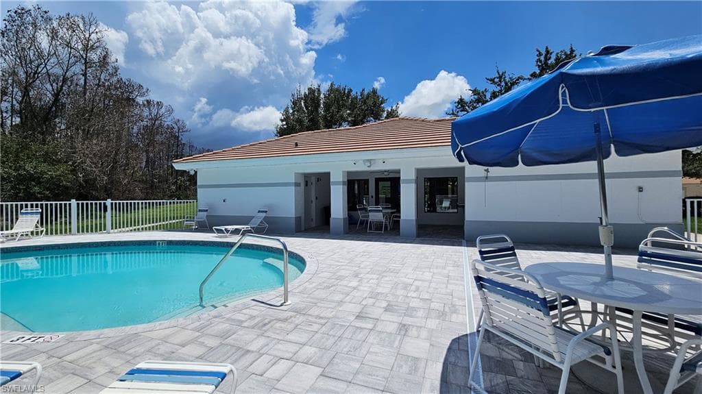 6235 Wilshire Pines Cir 1404, Naples, FL 34109-39