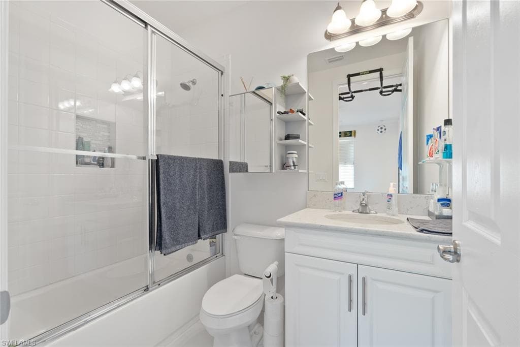 13750 Callisto Ave, Naples, FL 34109-26