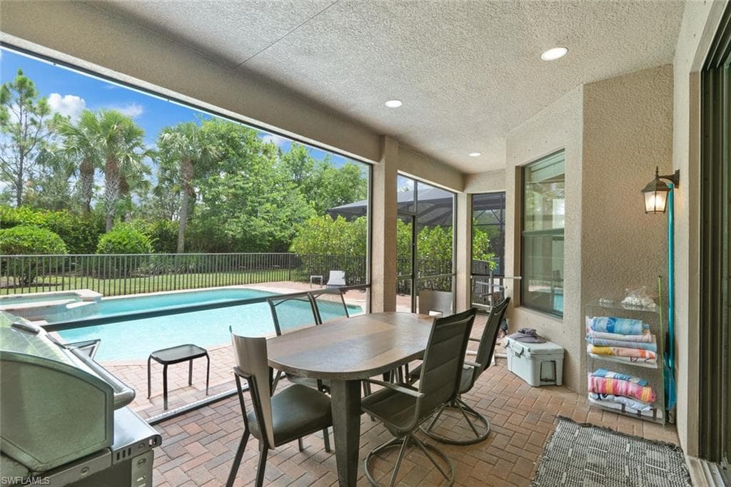 13750 Callisto Ave, Naples, FL 34109-27