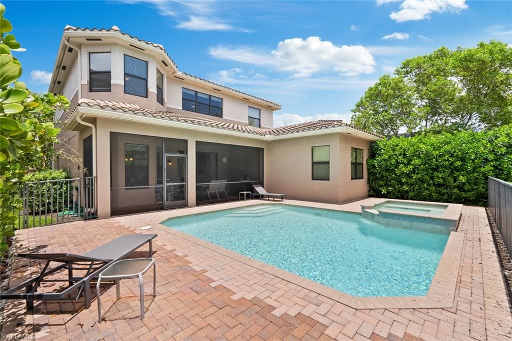 13750 Callisto Ave, Naples, FL 34109-29