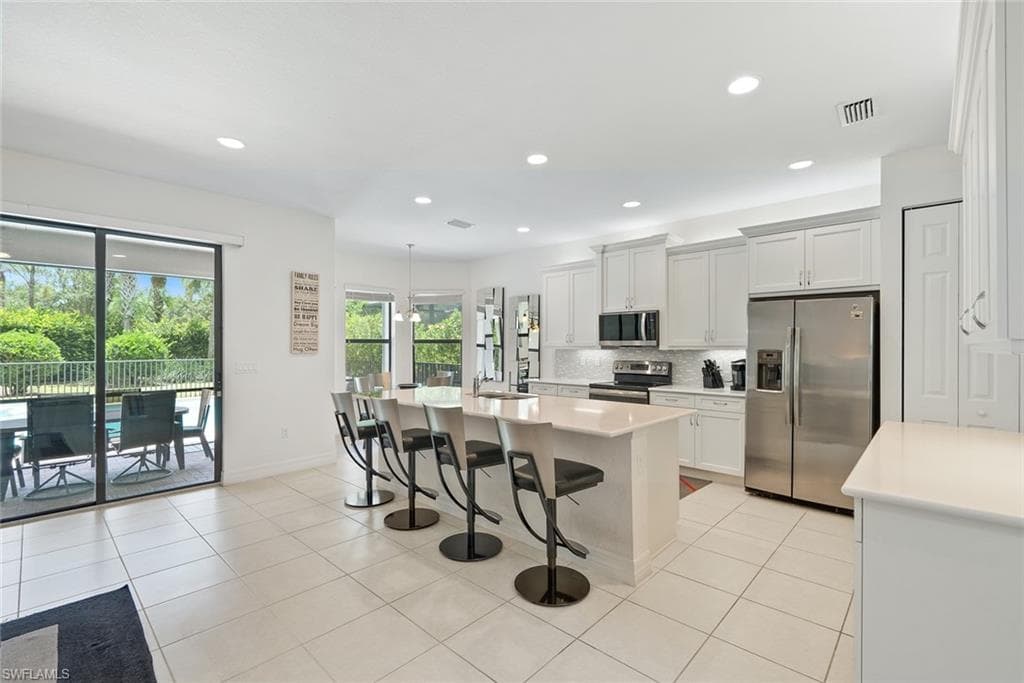 13750 Callisto Ave, Naples, FL 34109-3