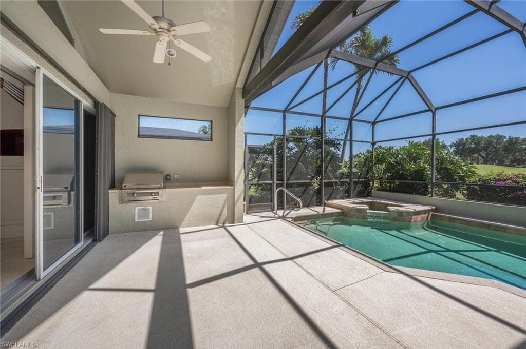 5072 Kensington High St, Naples, FL 34105-40