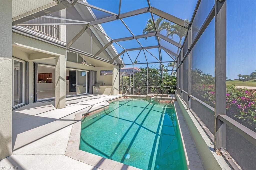 5072 Kensington High St, Naples, FL 34105-43